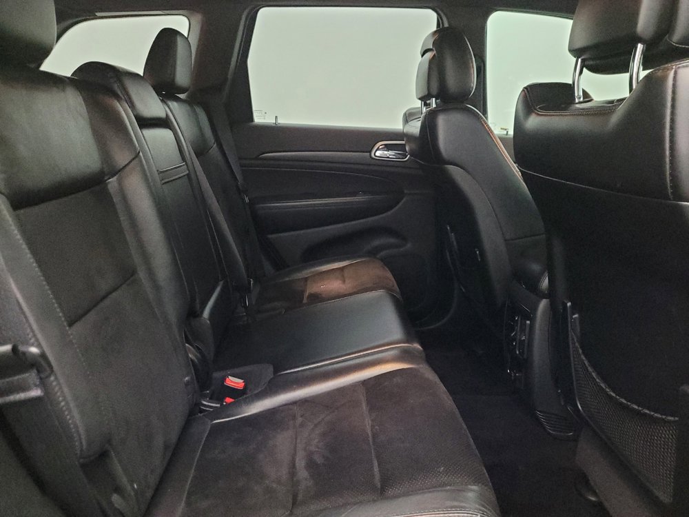 Used 2018 Jeep Grand Cherokee Altitude RWD image 19