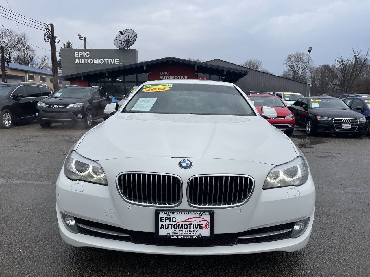 Used 2013 BMW 528i xDrive Sedan image 2