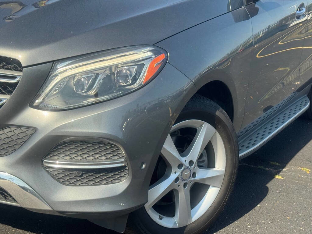 Used 2017 Mercedes-Benz GLE 350 4MATIC image 28