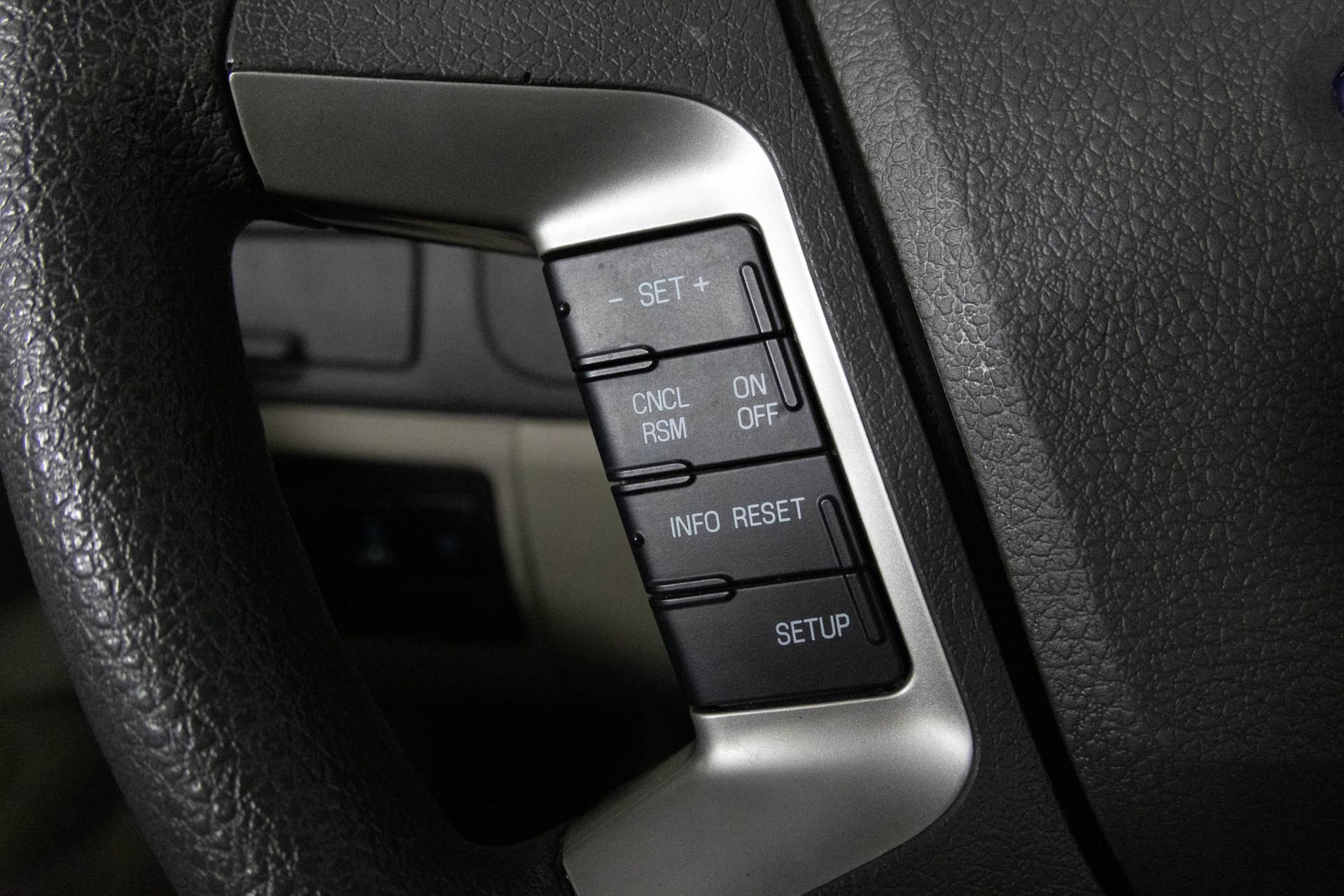 Used 2011 Ford Fusion SE w/ 202A Rapid Spec Order Code image 28