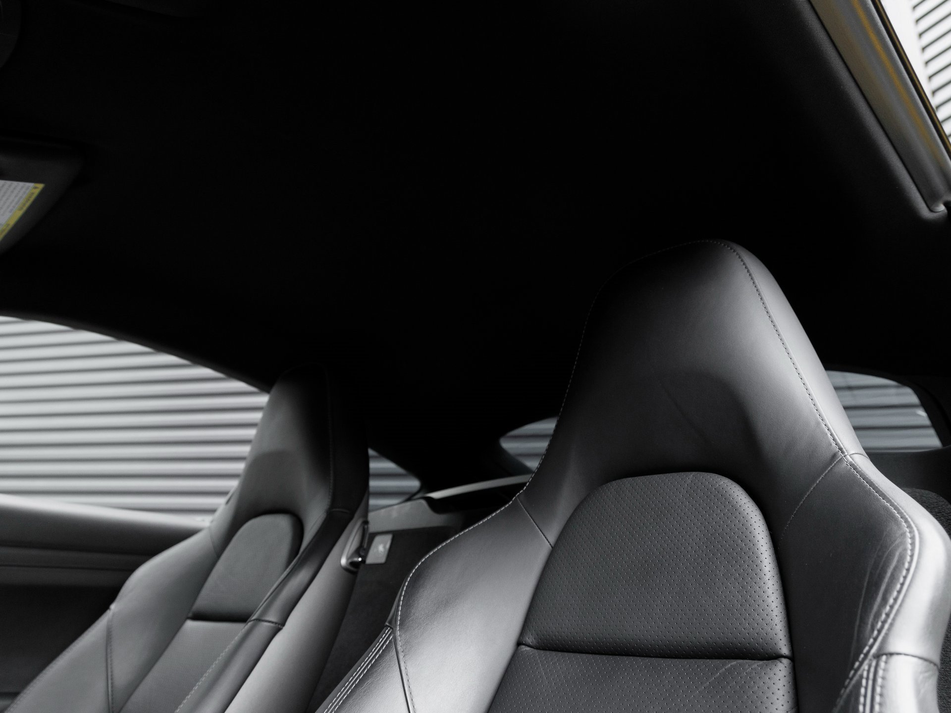 Used 2017 Porsche 718 Cayman image 15