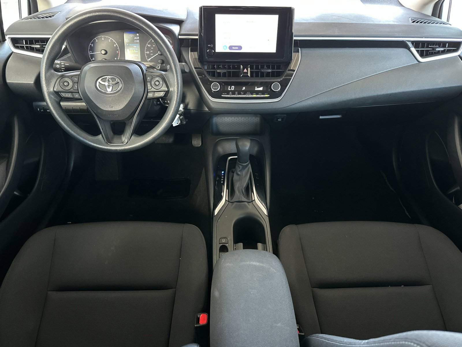 Used 2024 Toyota Corolla LE image 12