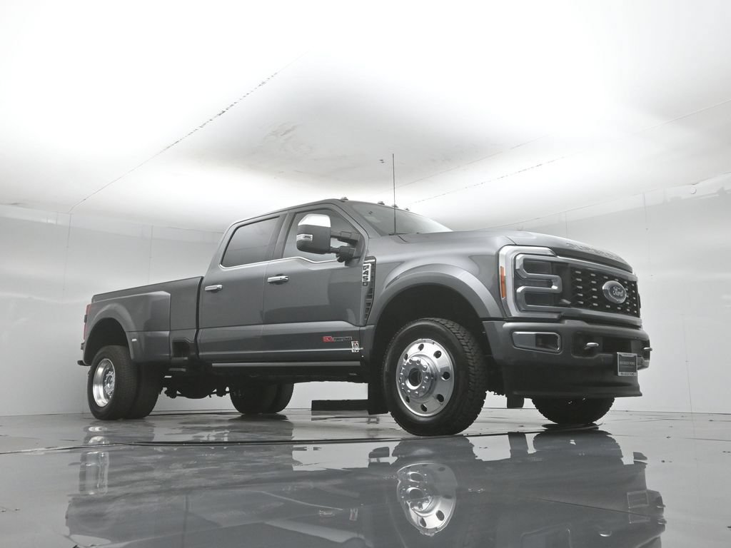 Certified 2023 Ford F450 Platinum w/ FX4 Off-Road Package AWD/4WD image 54
