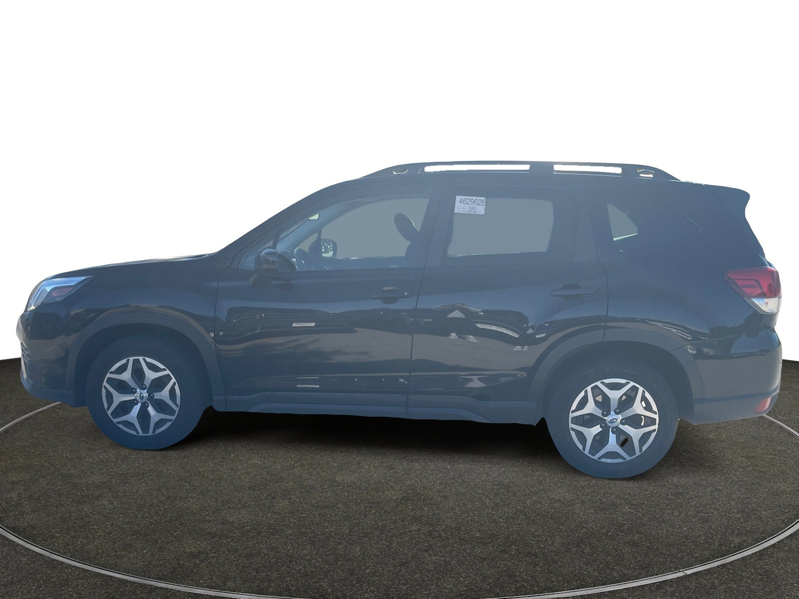 Used 2022 Subaru Forester Premium image 2