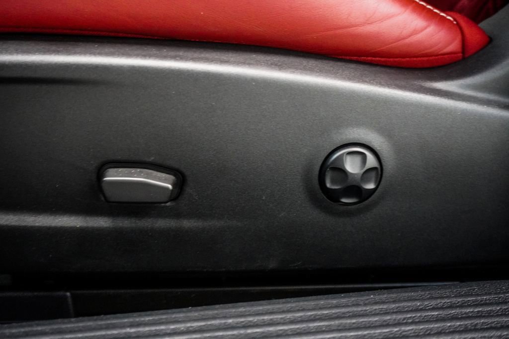 Used 2022 Dodge Challenger SRT Hellcat Redeye RWD image 7