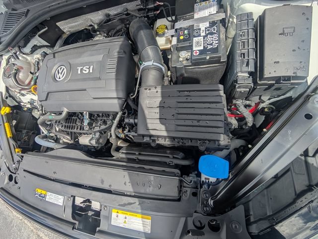 Used 2024 Volkswagen Jetta GLI 40th Anniversary Edition FWD image 20