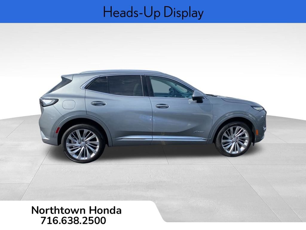 Used 2024 Buick Envision Avenir image 10