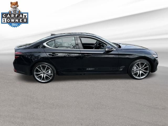 Used 2025 Genesis G70 2.5T image 8