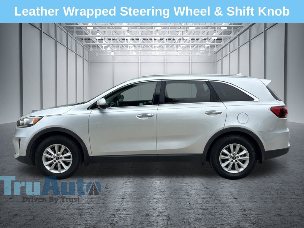 Used 2019 Kia Sorento FWD w/ Option Group 020 image 4