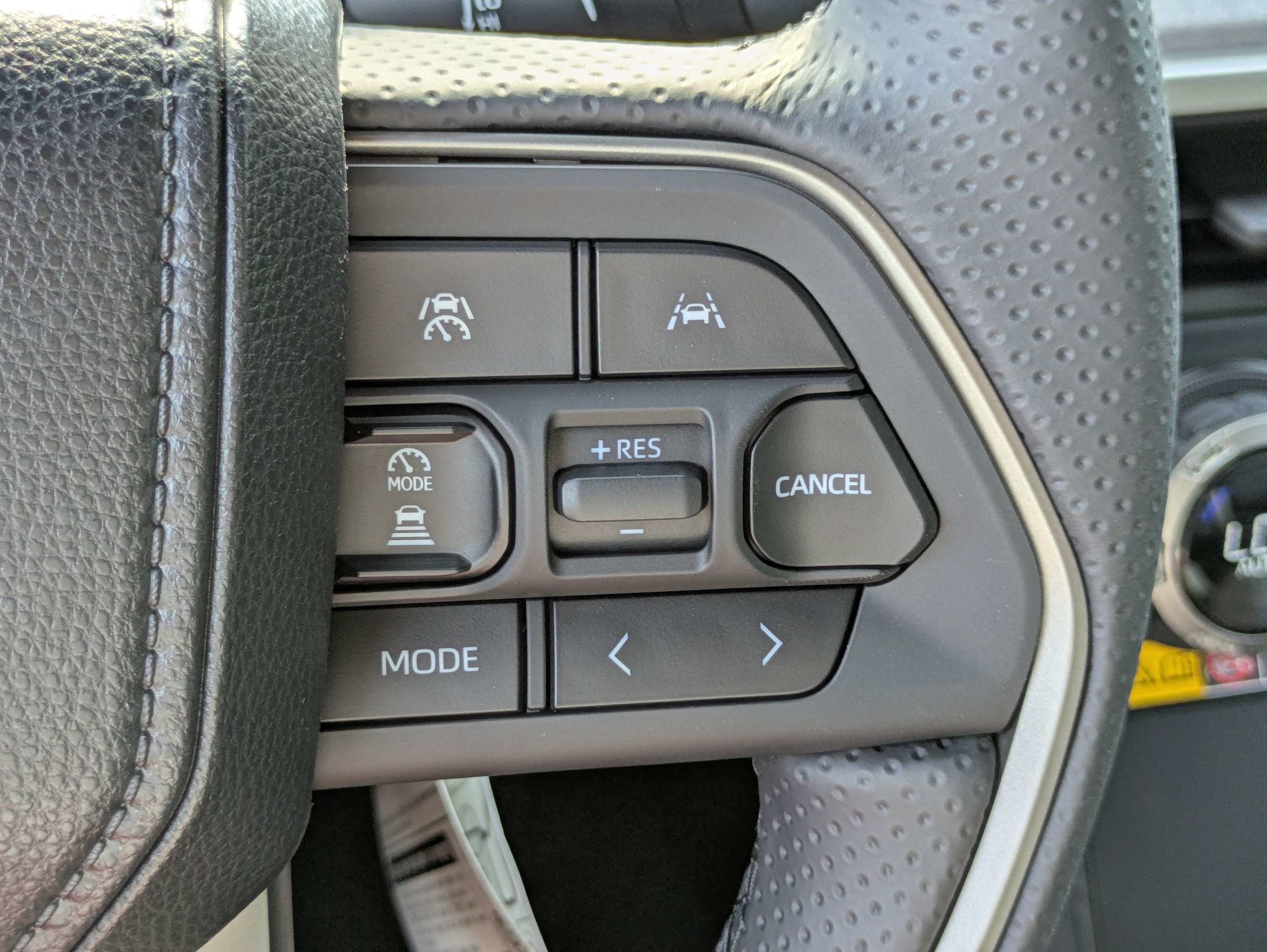 New 2026 Toyota 4Runner Trailhunter AWD/4WD image 31
