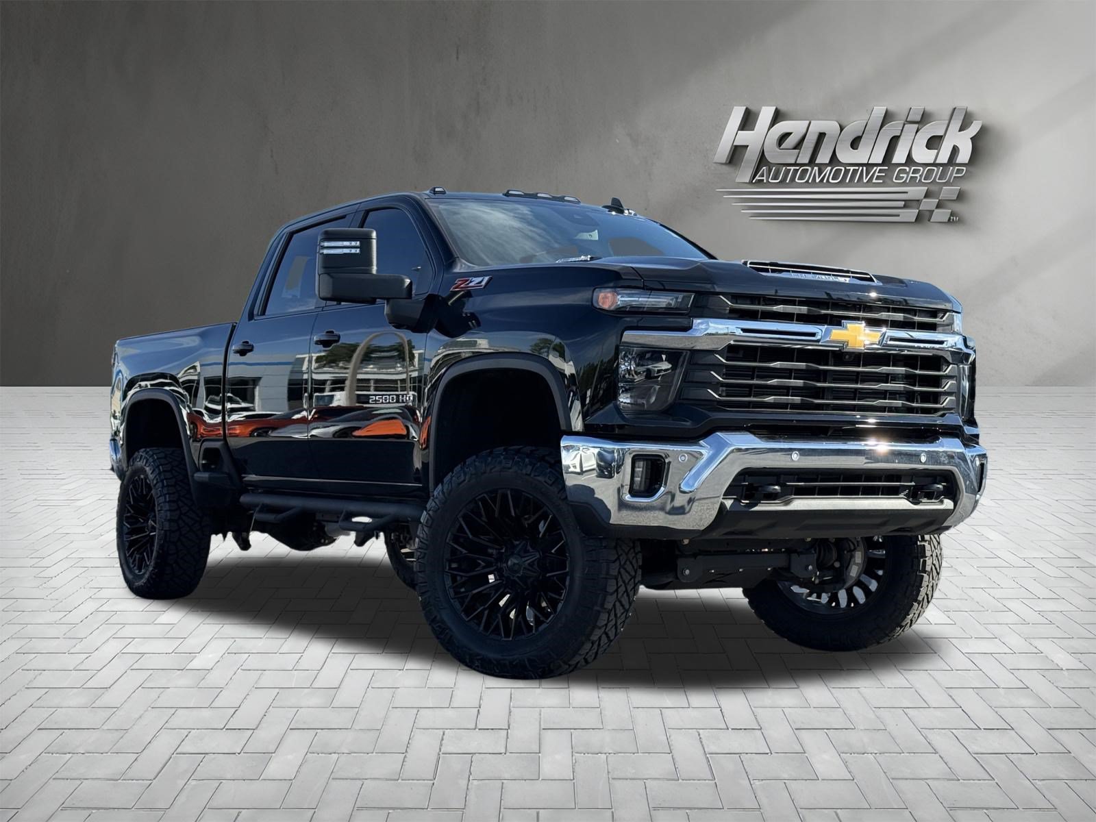 Used 2025 Chevrolet Silverado 2500 LT w/ All Star Edition AWD/4WD image 2