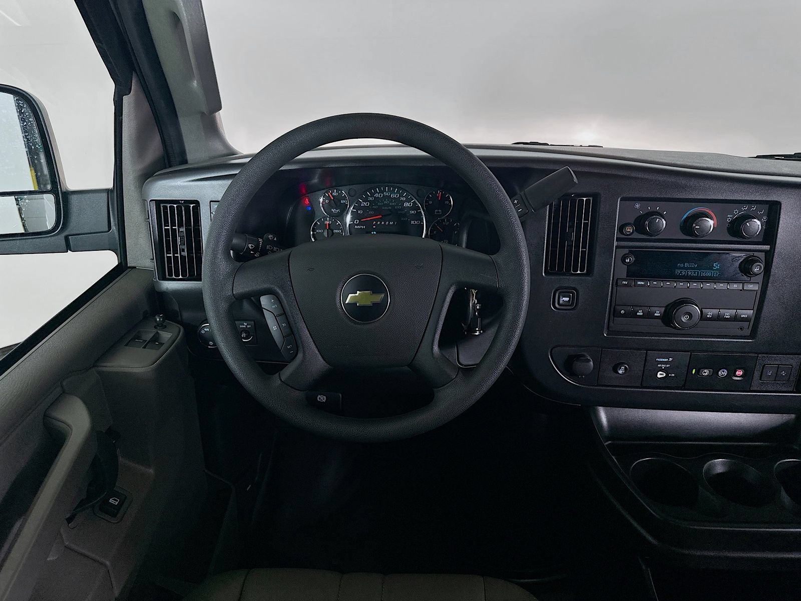 Used 2025 Chevrolet Express 2500 w/ Enhanced Convenience Package RWD image 14