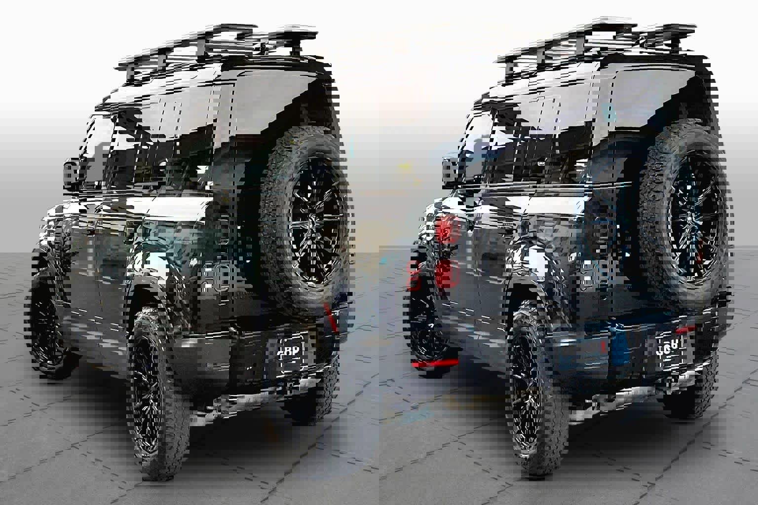 Used 2022 Land Rover Defender 110 S AWD/4WD image 12