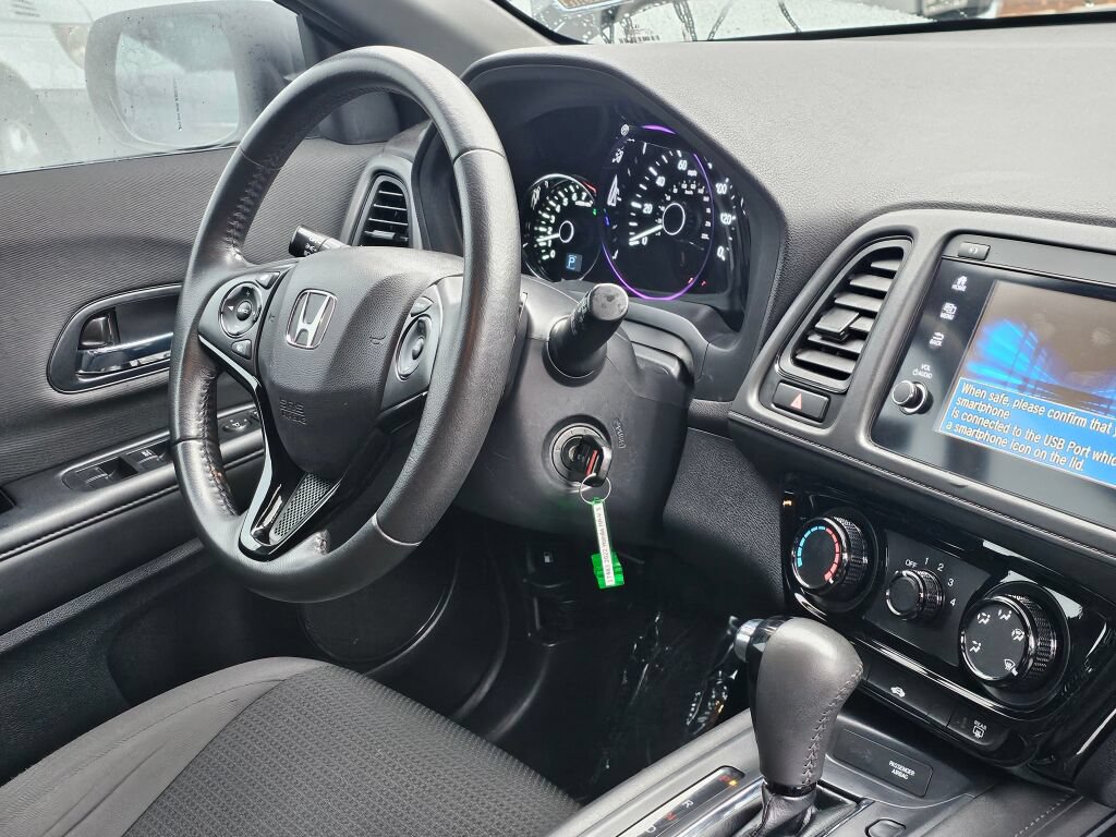 Used 2022 Honda HR-V Sport image 11