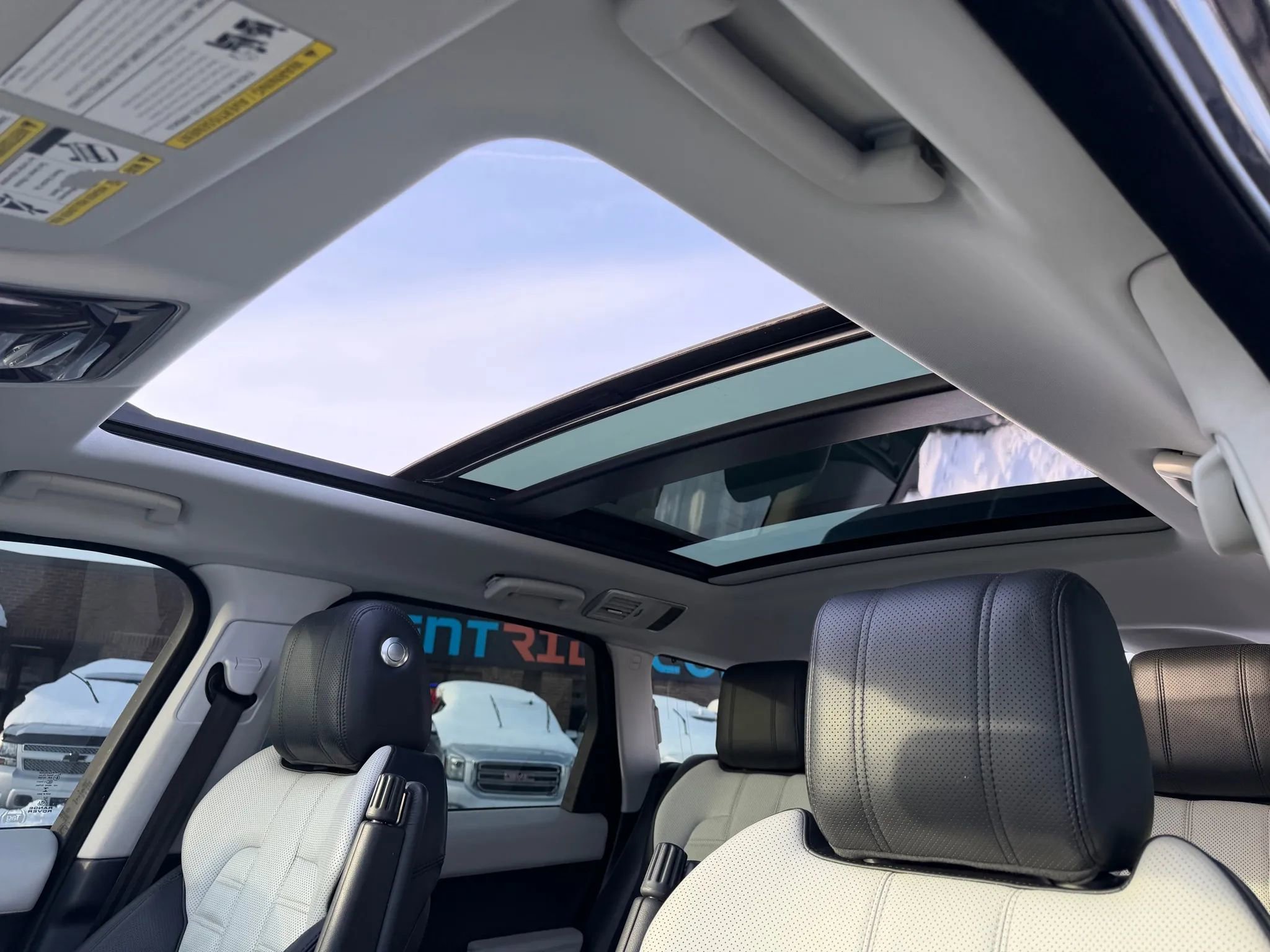 Used 2014 Land Rover Range Rover Sport Autobiography image 32