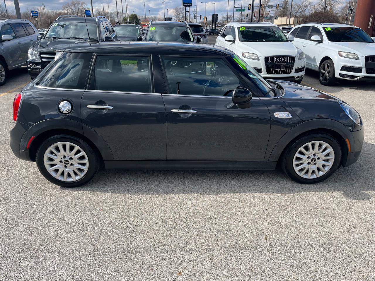 Used 2016 MINI Cooper S image 6