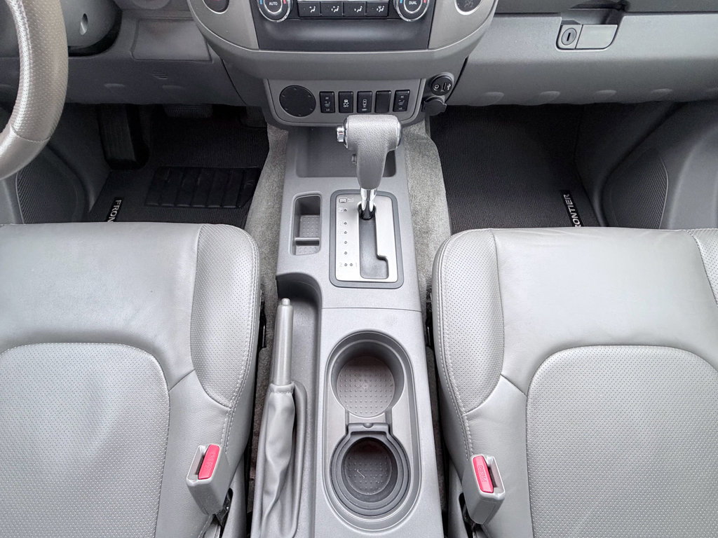 Used 2017 Nissan Frontier SL image 18