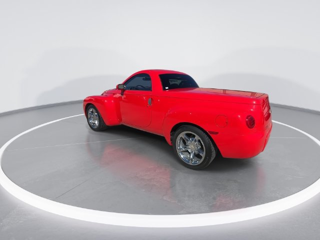 Used 2005 Chevrolet SSR w/ Preferred Equipment Group RWD image 1