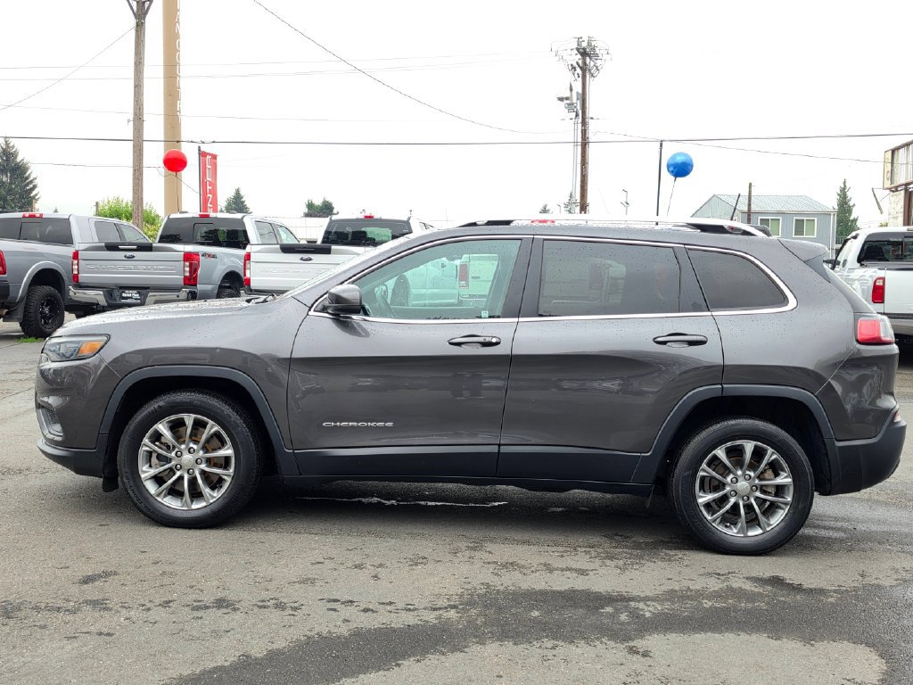 Used 2019 Jeep Cherokee Latitude Plus FWD image 3