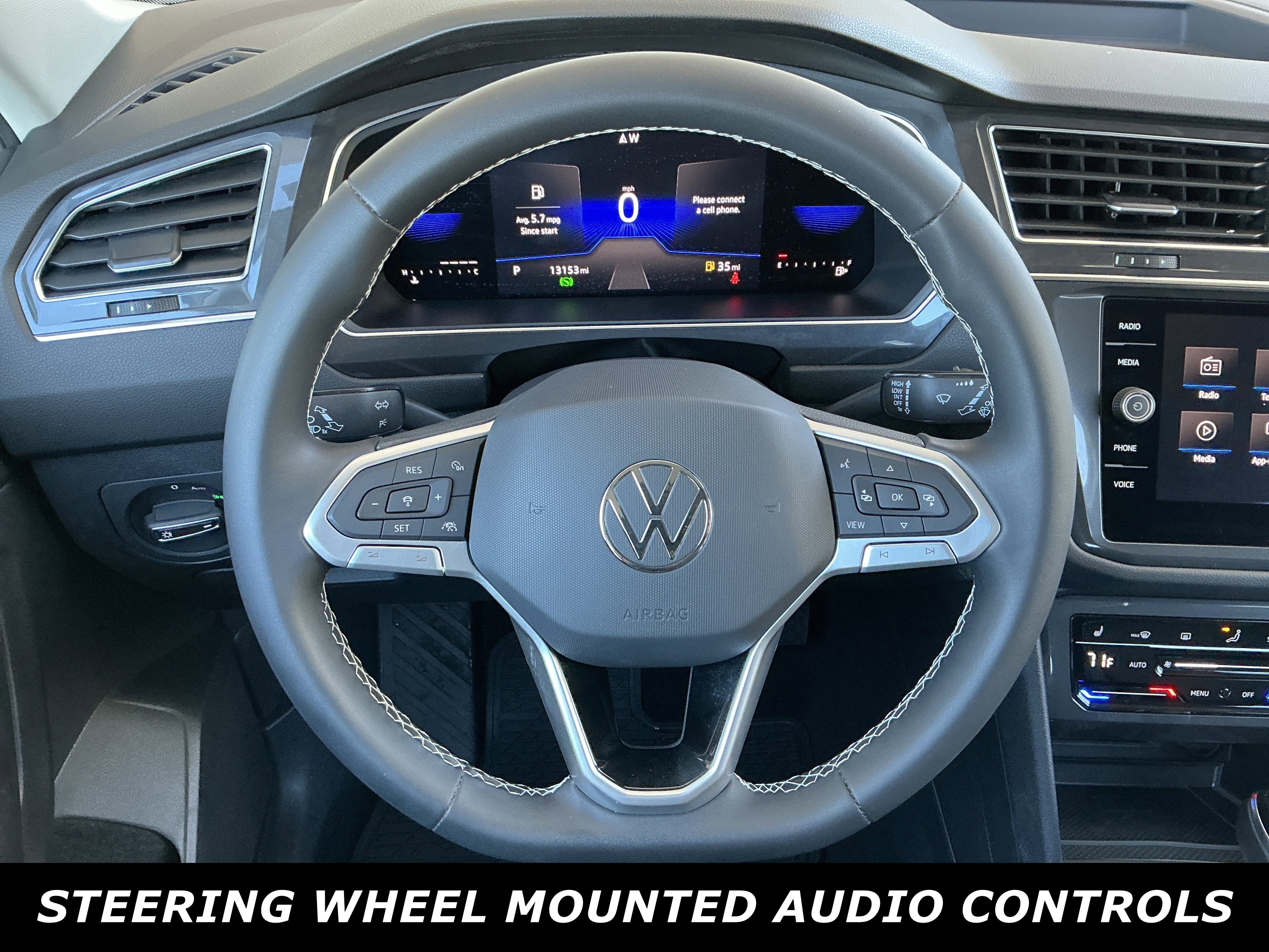 Used 2023 Volkswagen Tiguan SE image 5