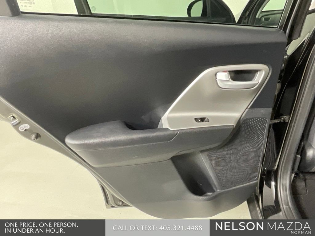 Used 2017 Kia Niro FE FWD image 19