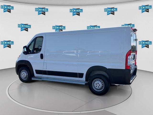 Used 2025 RAM ProMaster 2500 w/ U-Haul Equipment Group FWD image 3