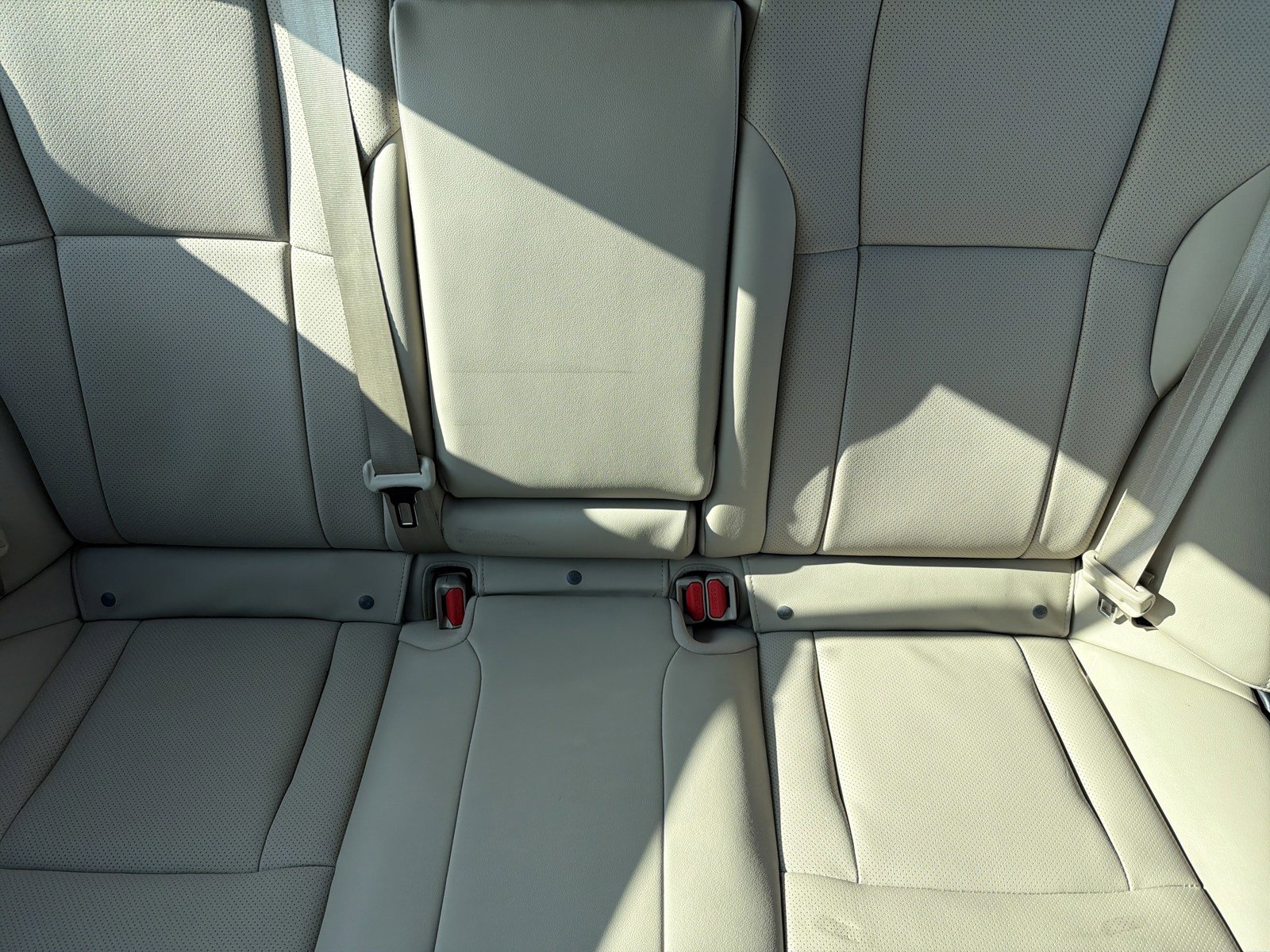 Certified 2025 Subaru Legacy Limited image 17