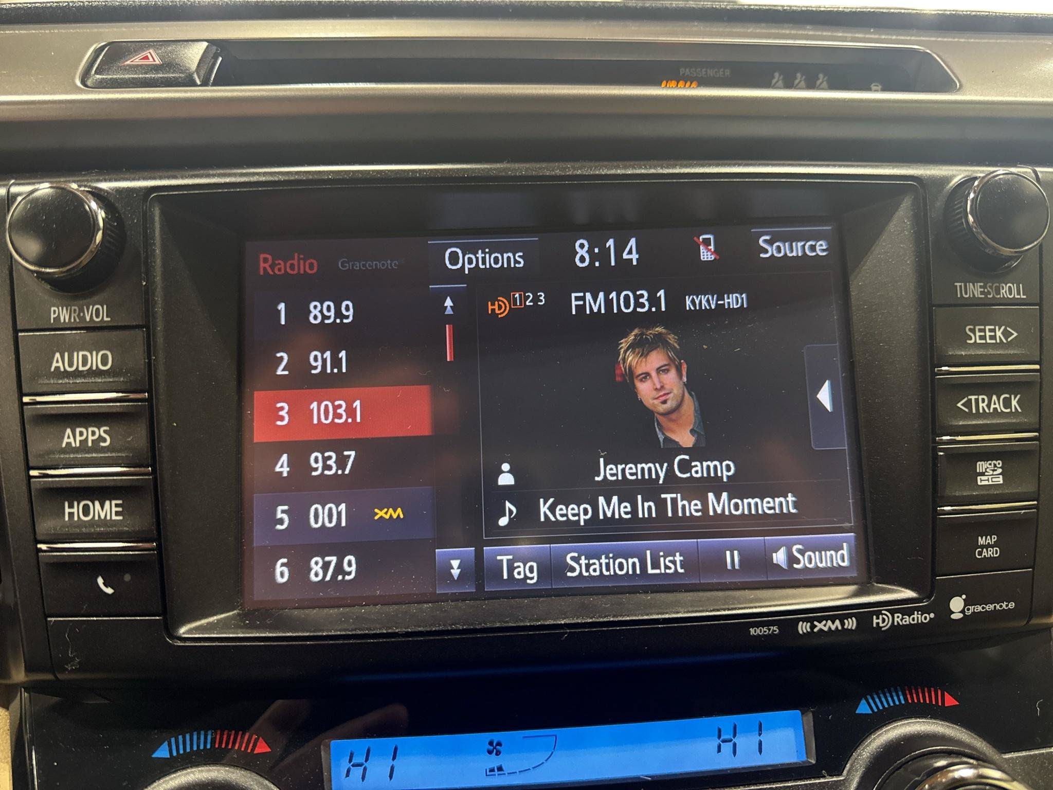 Used 2017 Toyota RAV4 XLE FWD image 20