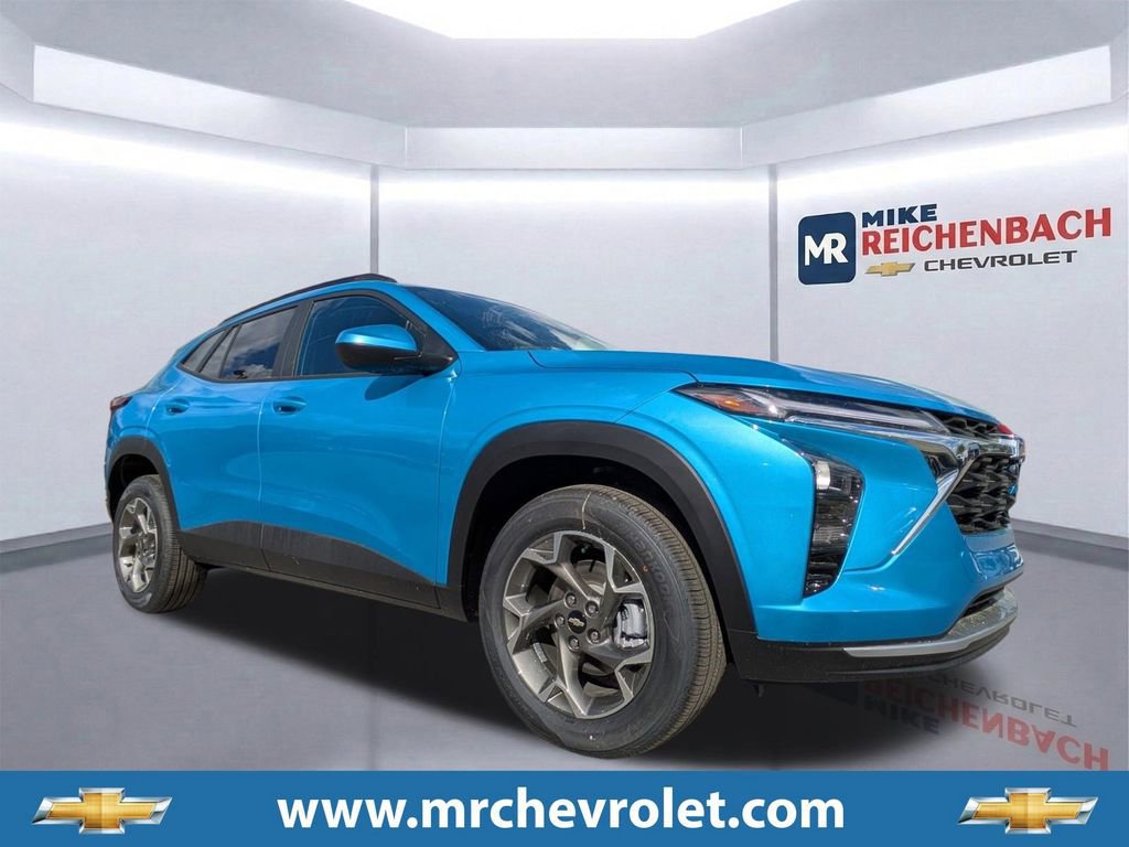 New 2026 Chevrolet Trax LT image 1