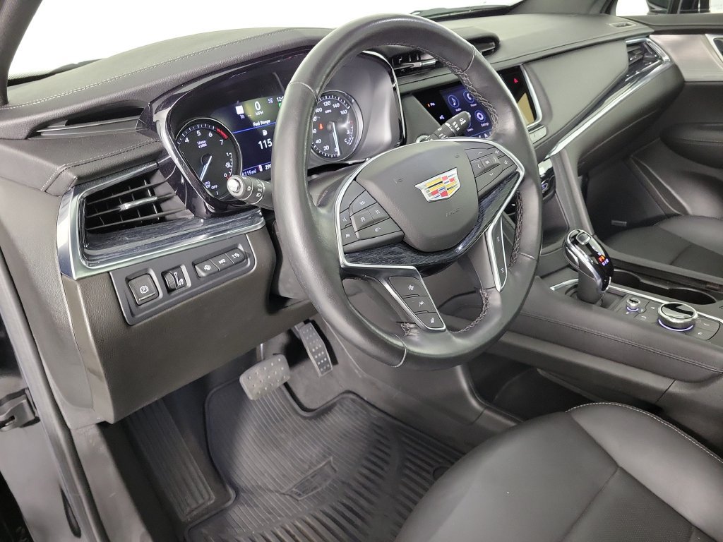 Used 2023 Cadillac XT5 Premium Luxury w/ Technology Package FWD image 19