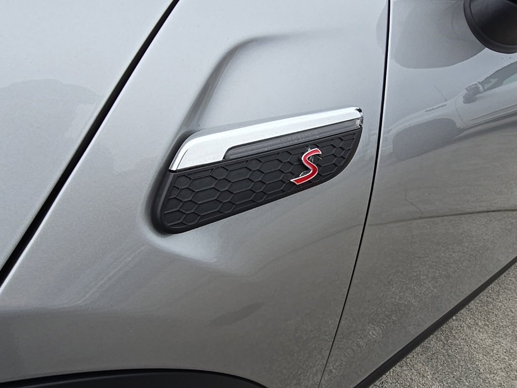 Used 2024 MINI Cooper S image 31