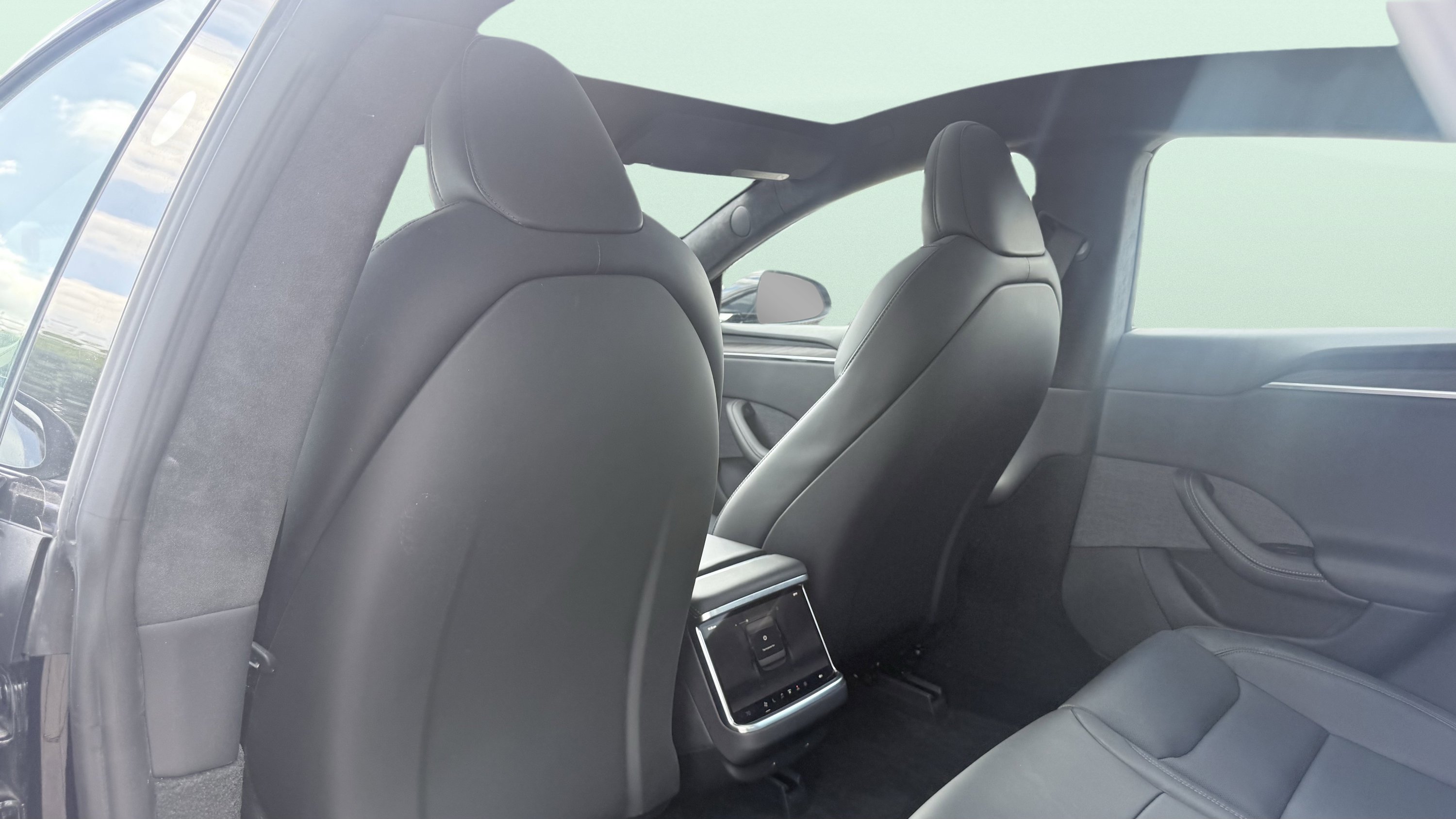 Used 2023 Tesla Model S AWD/4WD image 23