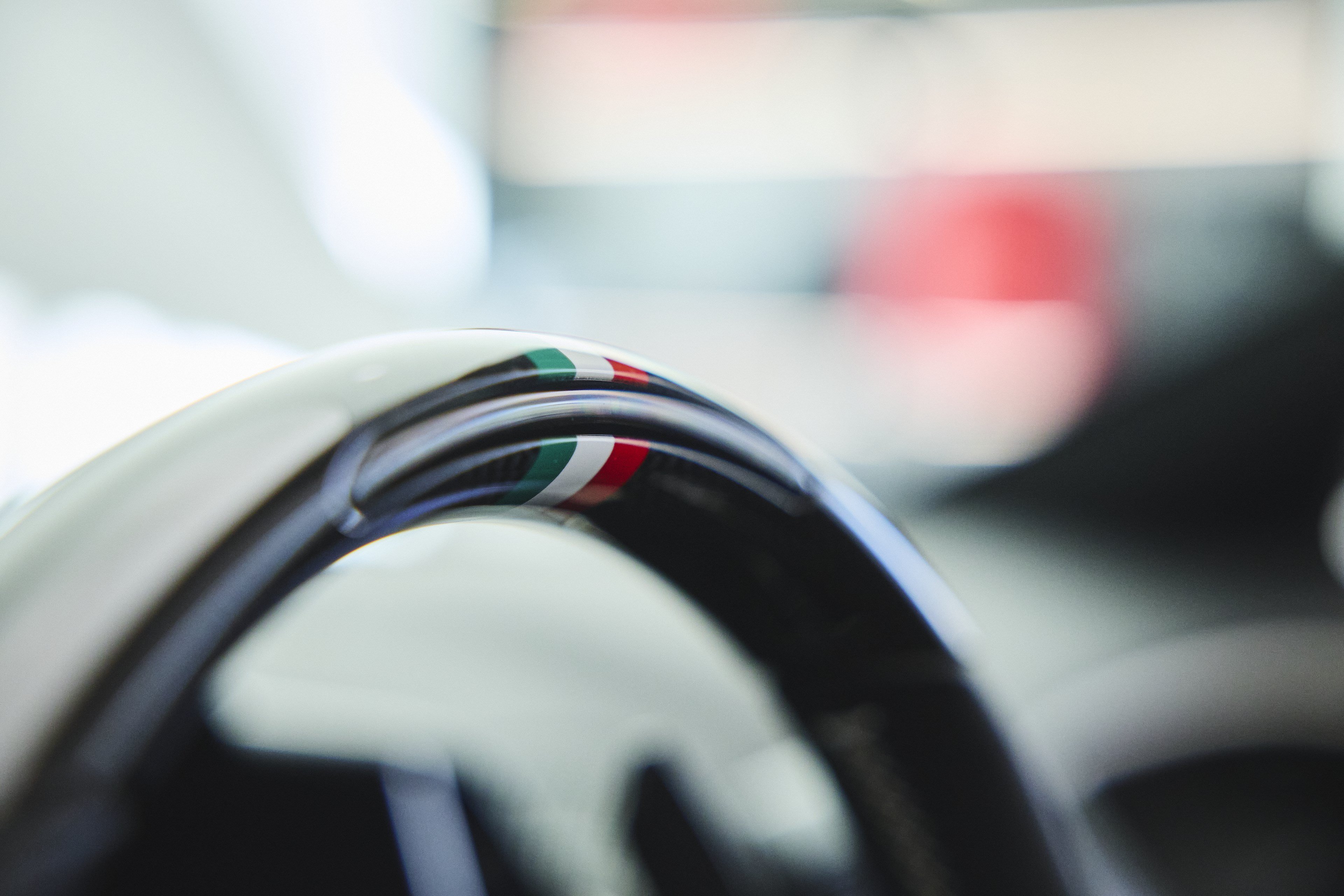 Used 2024 Ferrari Roma Spider RWD image 17