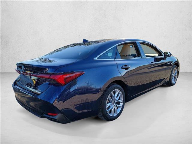 Used 2021 Toyota Avalon XLE image 5