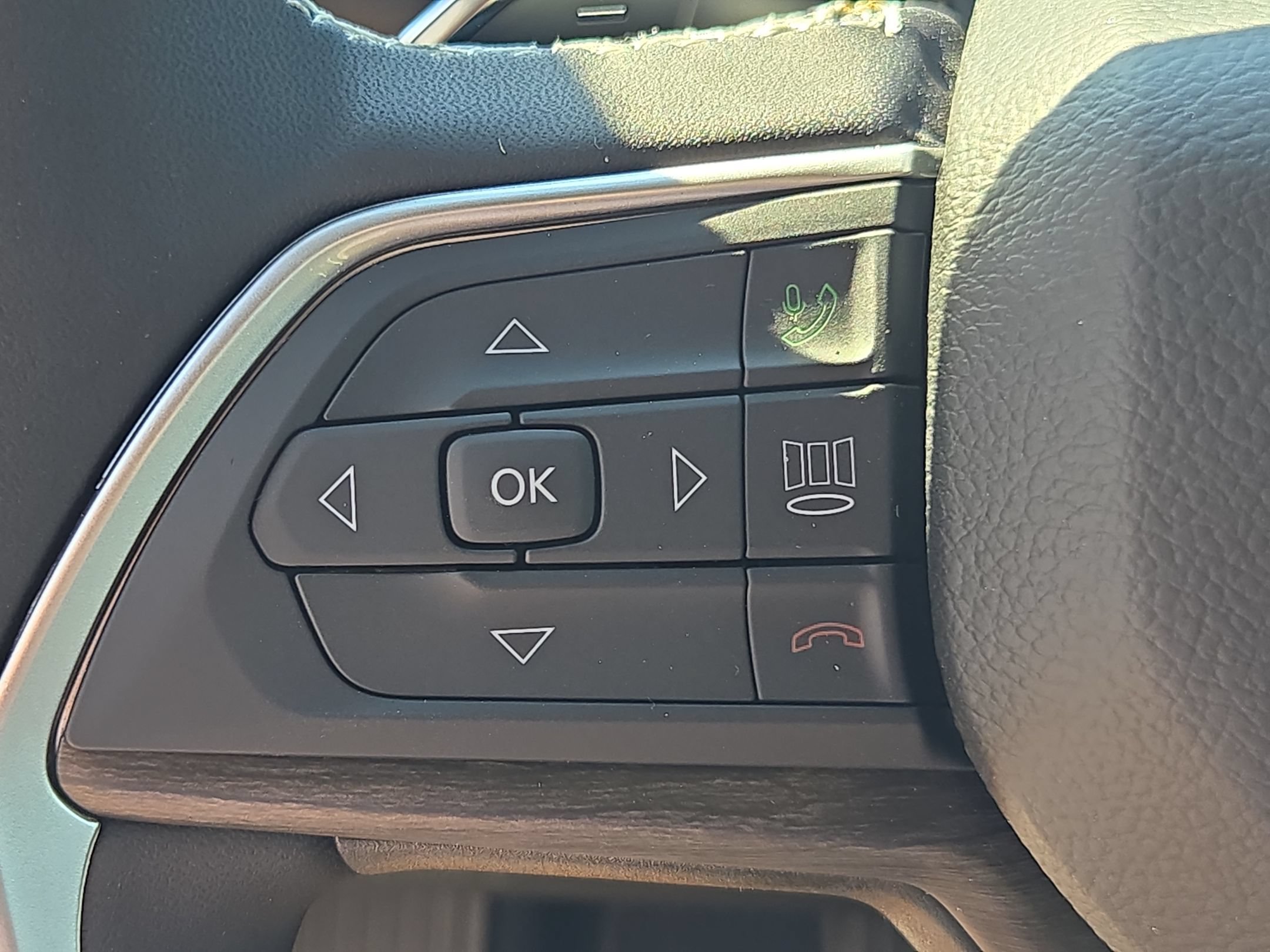 New 2027 Jeep Grand Cherokee Limited AWD/4WD image 23