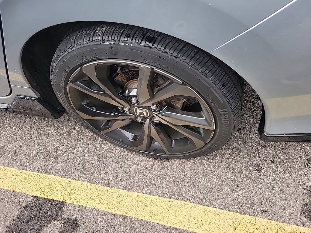 Used 2019 Honda Civic Sport image 5