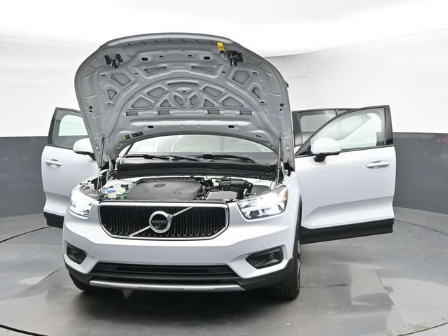 Used 2022 Volvo XC40 T4 Momentum FWD image 51