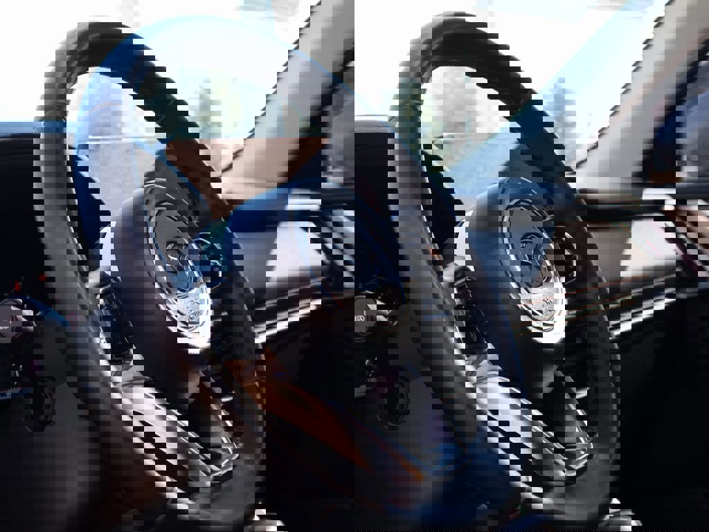 Used 2024 MAZDA CX-90 Plug-In Hybrid w/ Preferred image 27