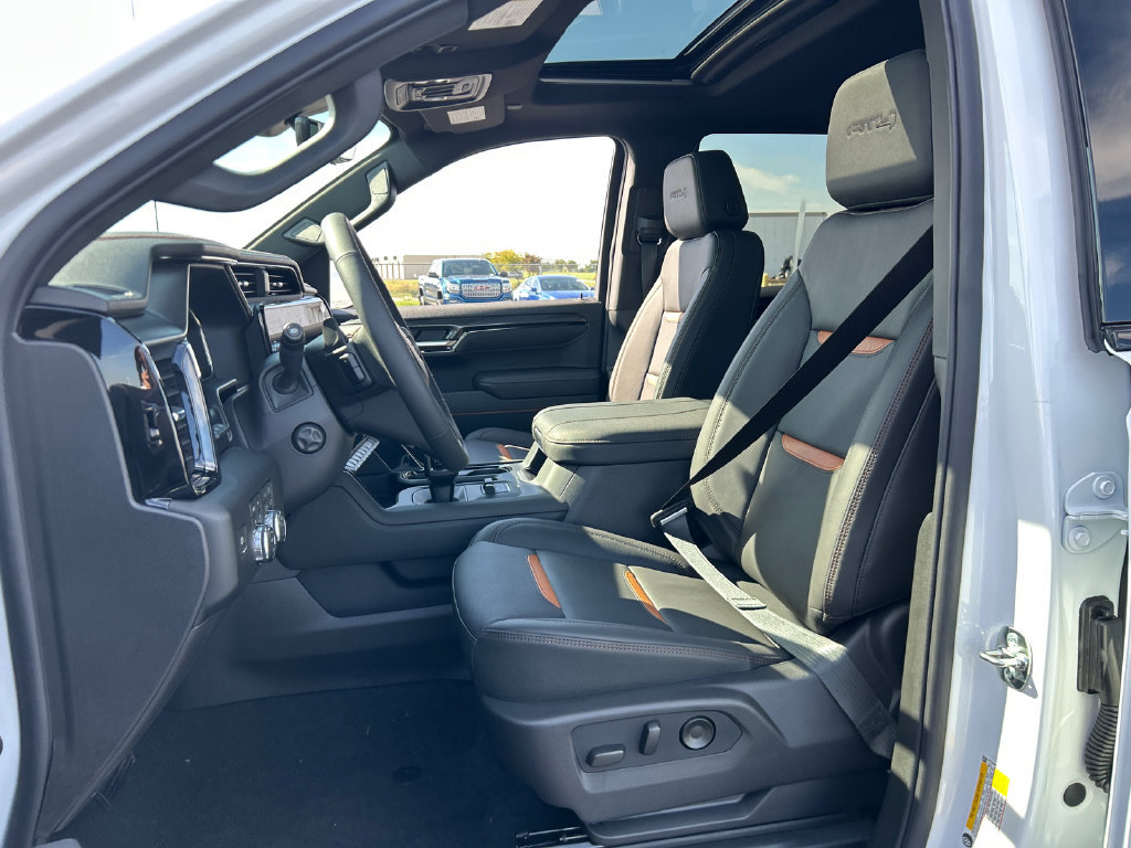 New 2026 GMC Sierra 1500 AT4 w/ AT4 Premium Package AWD/4WD image 18