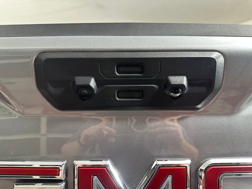 Used 2024 GMC Sierra 1500 Denali w/ Technology Package image 7