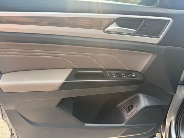 Used 2021 Volkswagen Atlas SEL image 16