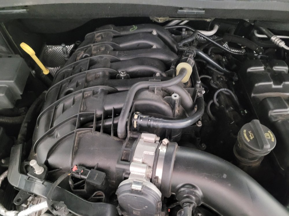 Used 2018 Dodge Durango GT RWD image 30