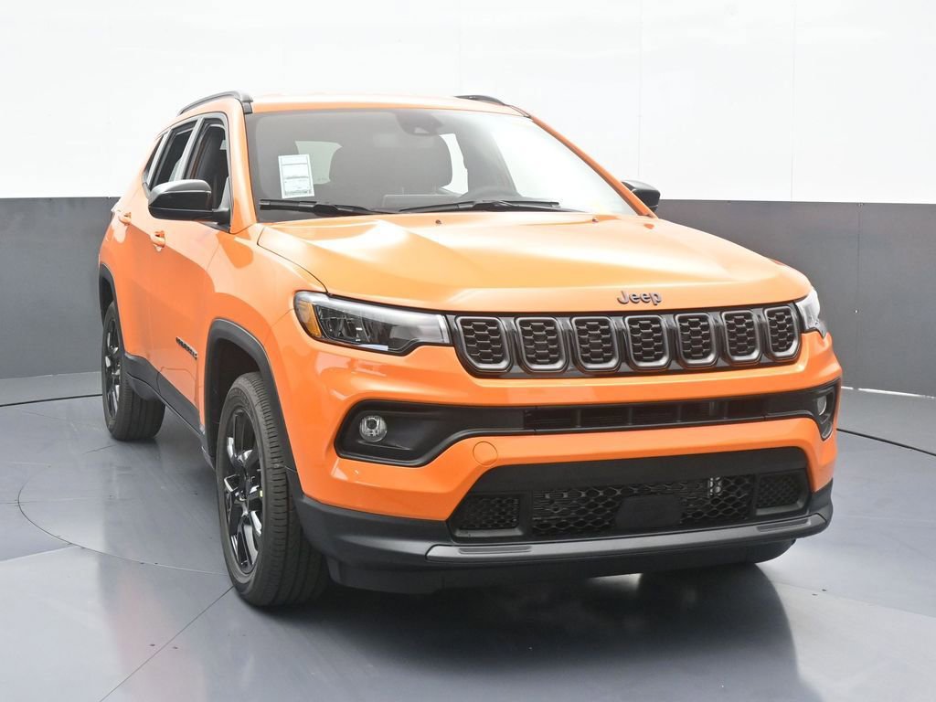 Used 2026 Jeep Compass Latitude AWD/4WD image 9