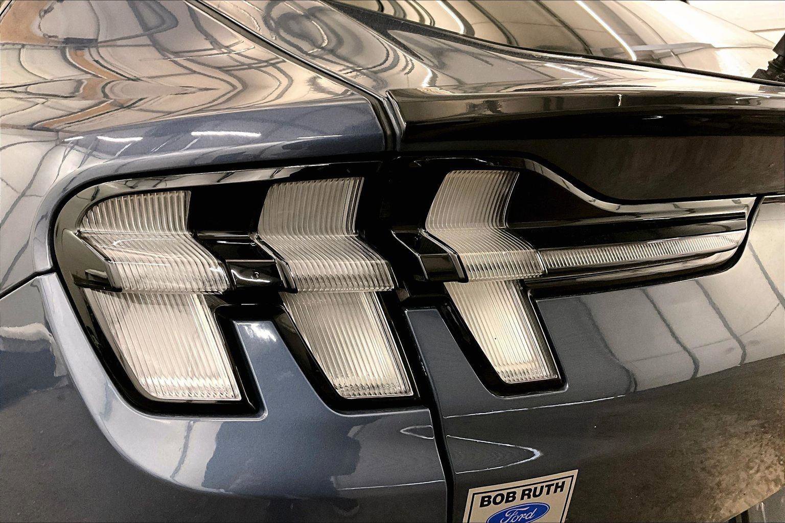 Used 2021 Ford Mustang Mach-E Premium image 28