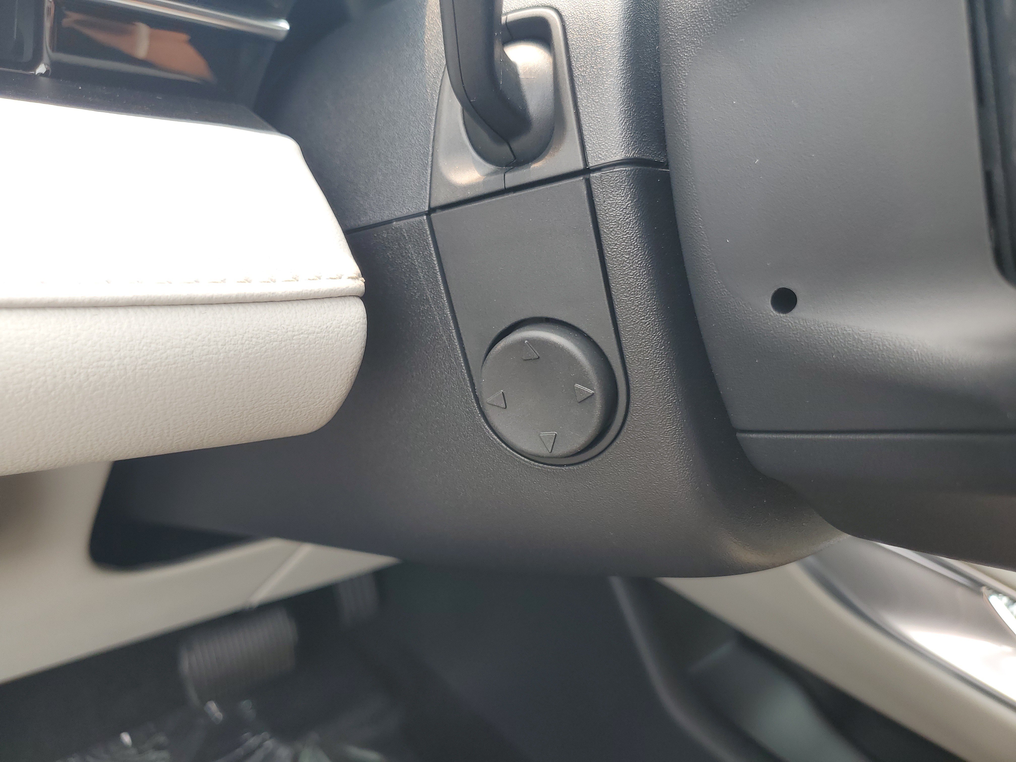 New 2026 Lincoln Nautilus Reserve AWD/4WD image 15