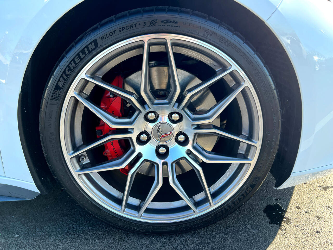 Used 2024 Chevrolet Corvette Z06 image 24