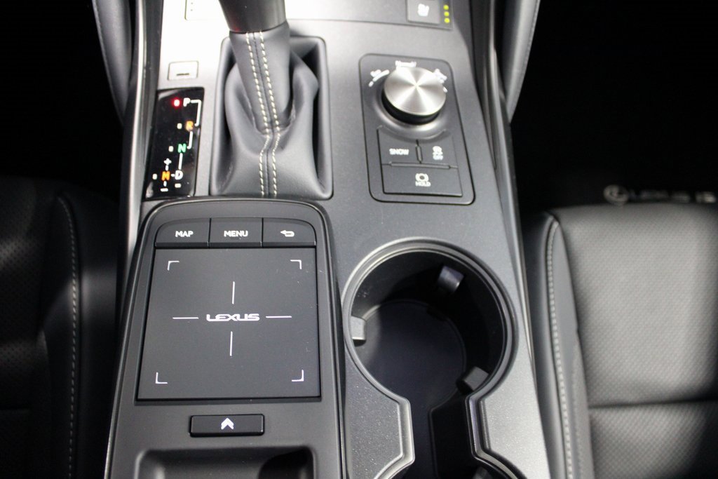 Used 2025 Lexus IS 350 F Sport image 36