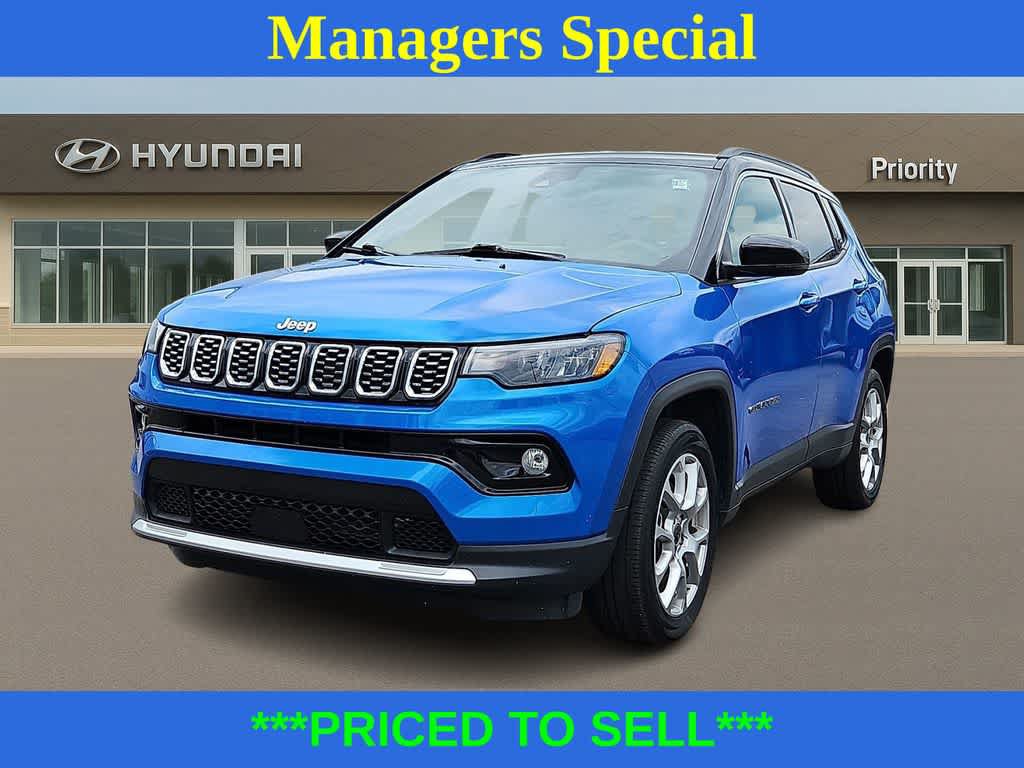 Used 2025 Jeep Compass Limited AWD/4WD image 1
