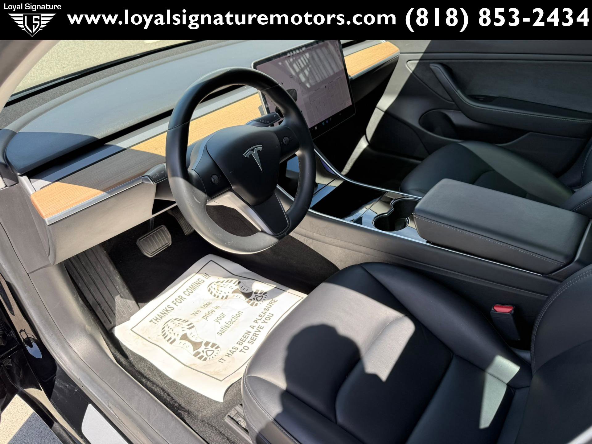 Used 2019 Tesla Model 3 Standard Range image 17