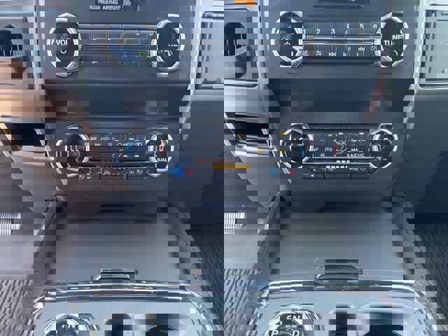 Used 2021 Ford Expedition XLT RWD image 18